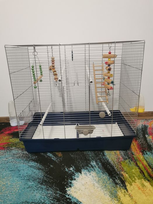 Vând colivie păsări