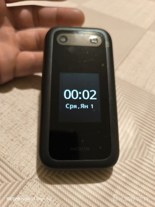 Nokia 2660 flip  4G - с капаче