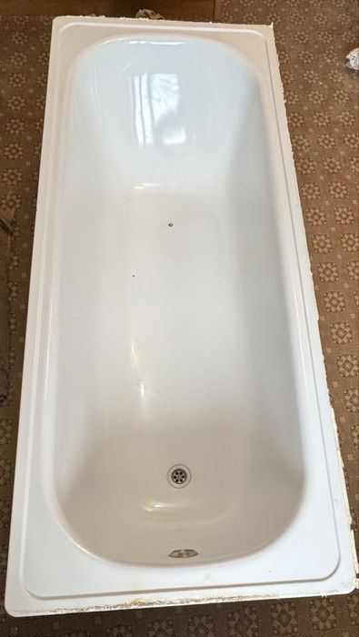 Ванна б/у 1,7*0,7м стальная