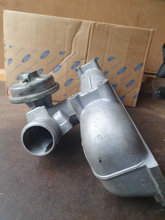 Galerie admisie cu EGR ford focus 1.8 tdci