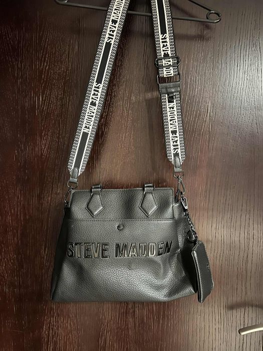 Черна чанта Steve Madden