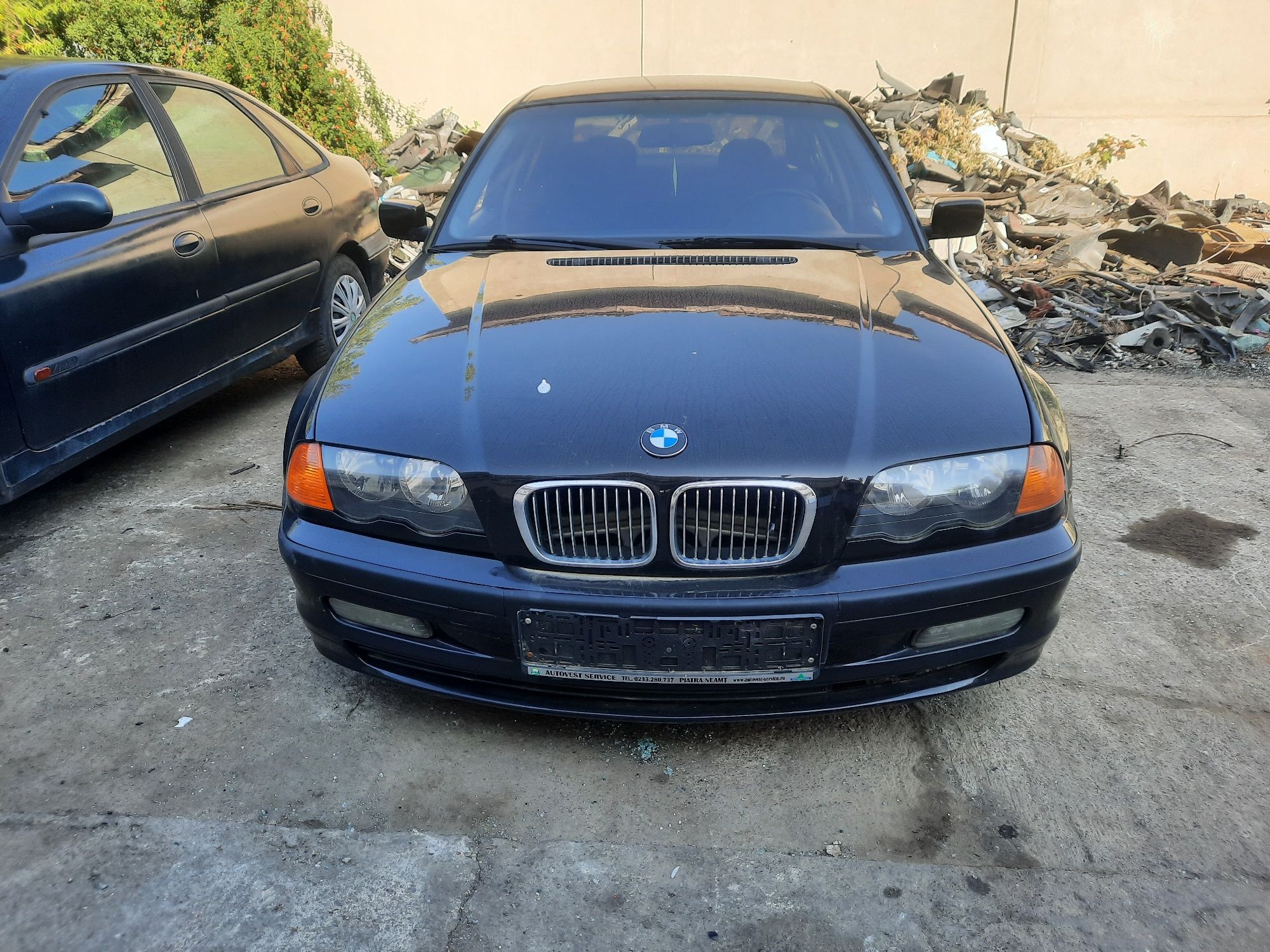 Dezmembrez BMŴ e 46 motor 1.9 benzina