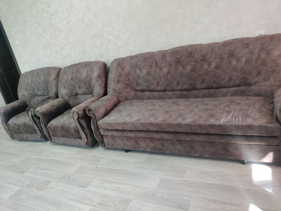 Продам мягкий уголок