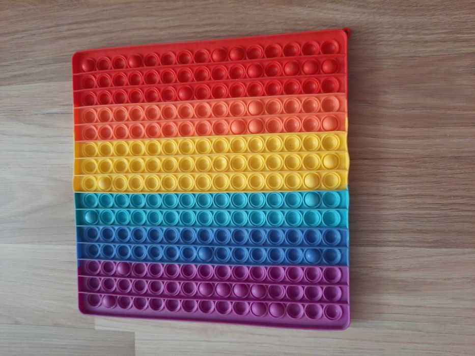 Pop it curcubeu mare