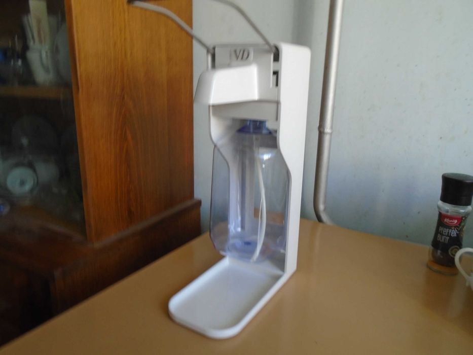 продам дозатор настенный VD-20