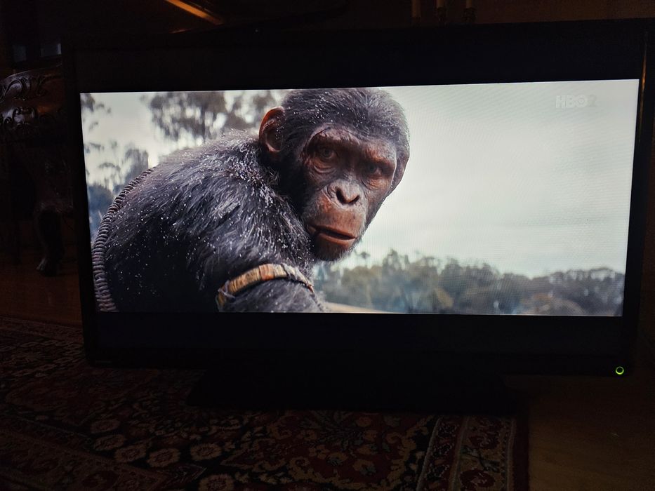 Телевизор Toshiba 40 инча