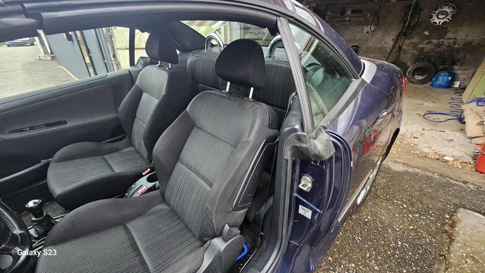 Peugeot 207cc*  2012* Euro5