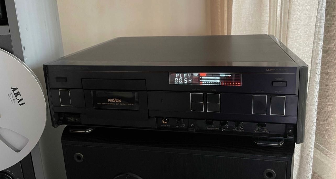 Jucarie Revox H11 dublu capstan 3 capete