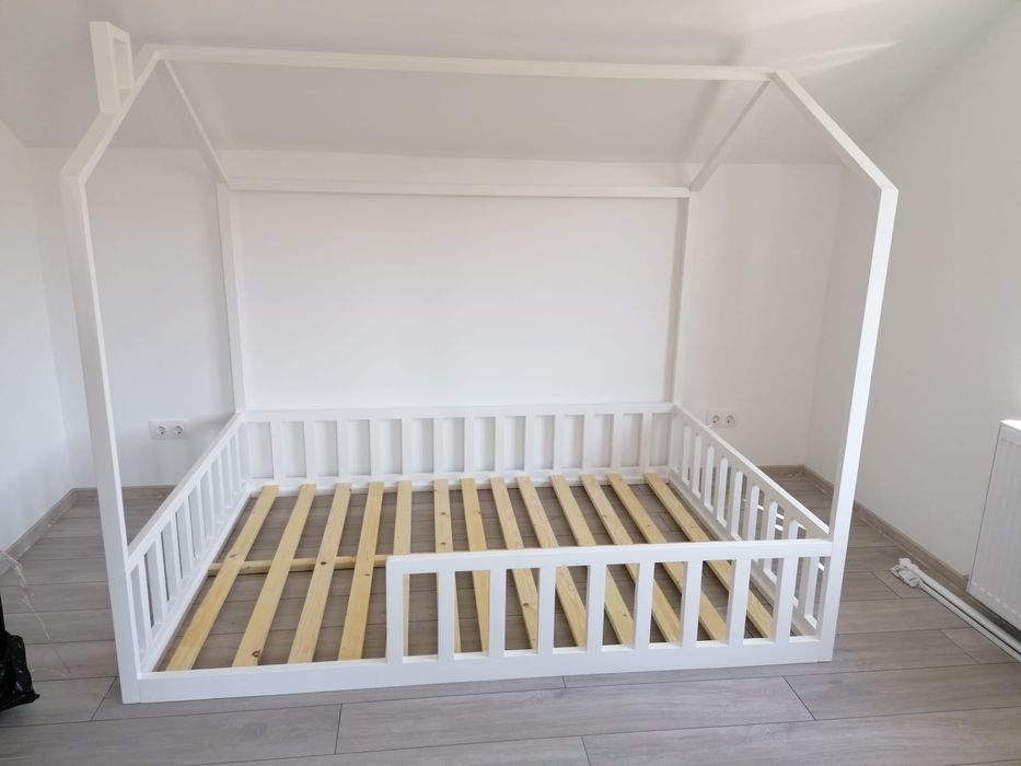 Pat montessori tip casuta! Transport gratuit peste tot in țara!