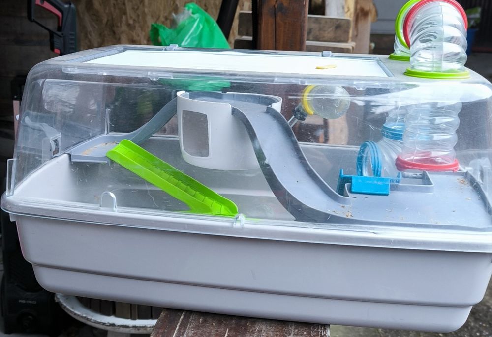 Cușcă hamster,rozătoare cu accesorii