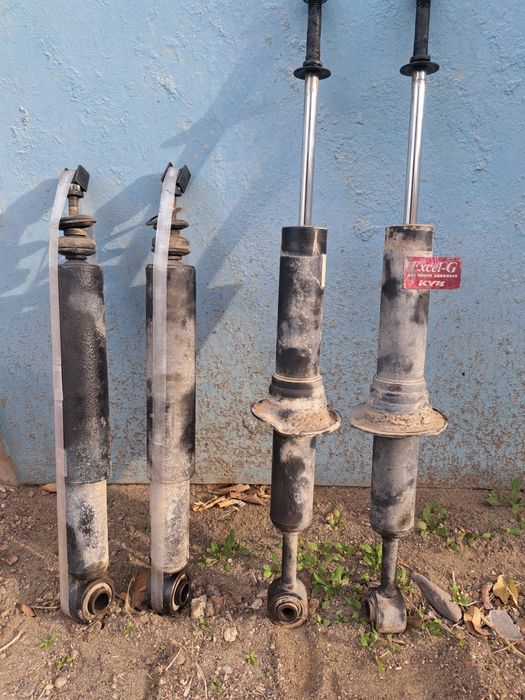 Амортизаторы Тойота Прадо 120 б/у