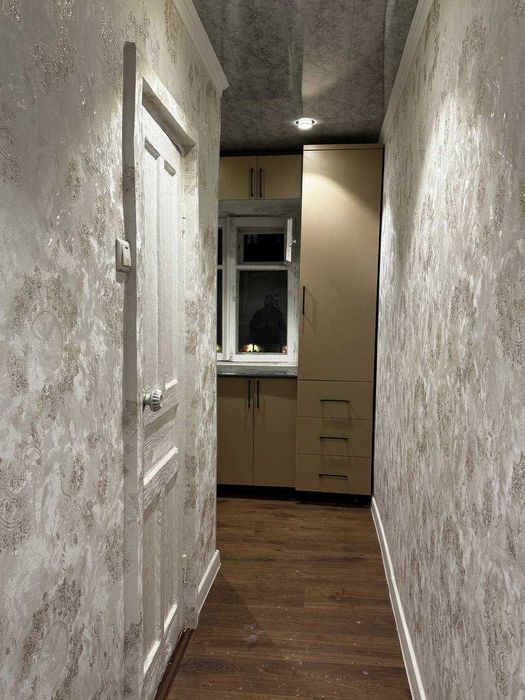 Продажа! 2/2/2 Около парка Фуркат. Ул. Янги Замон. 43м2. Балкон 3/3