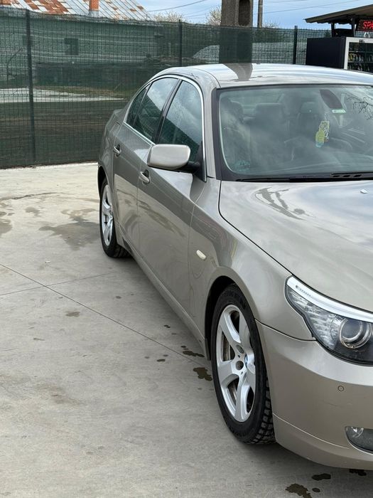 Vând BMW 525d 2009