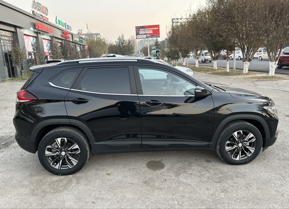 Срочно! Трекер 2021 идеал холатда сотилади!