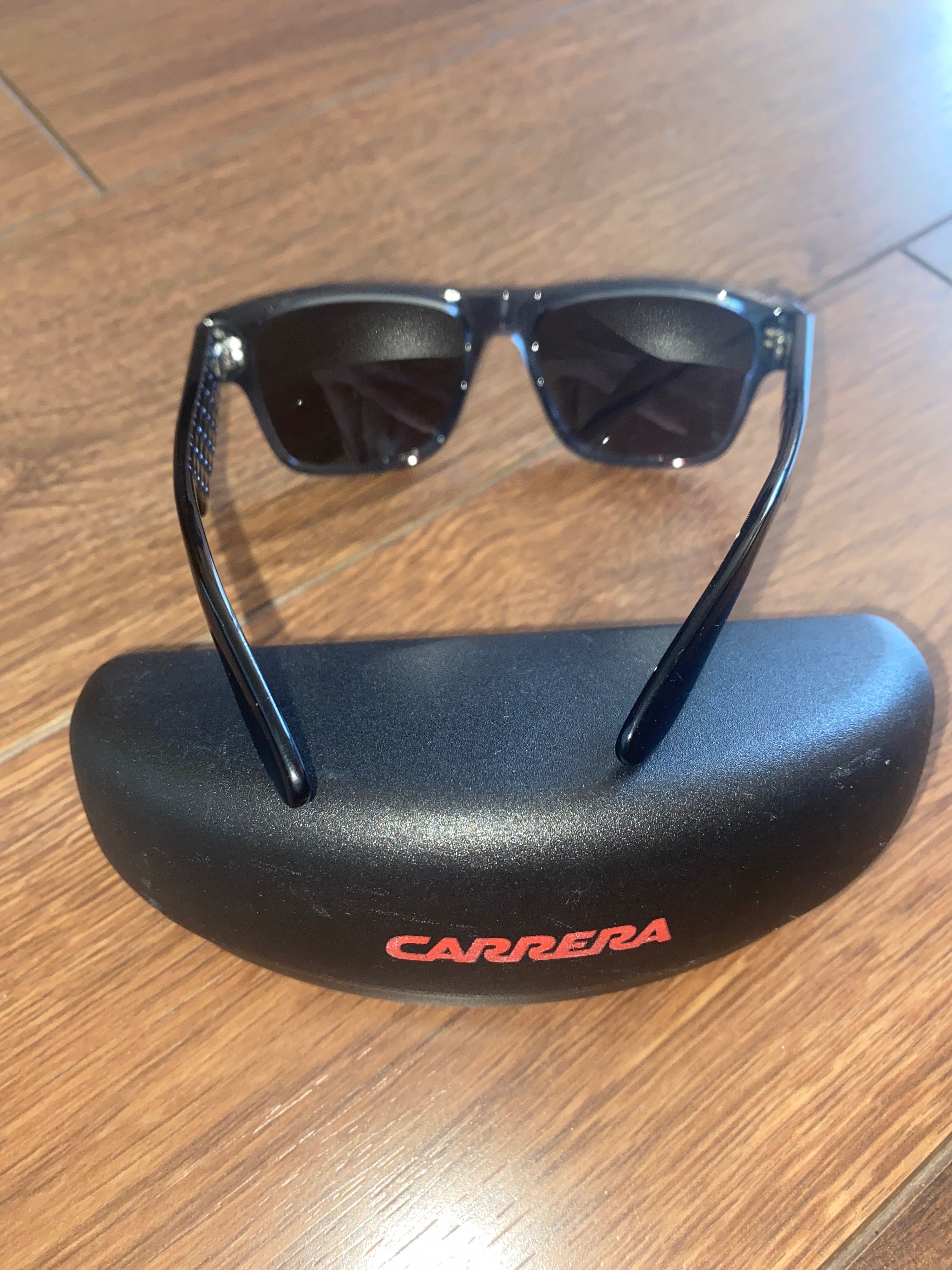 Детски слънчеви очила Carrera