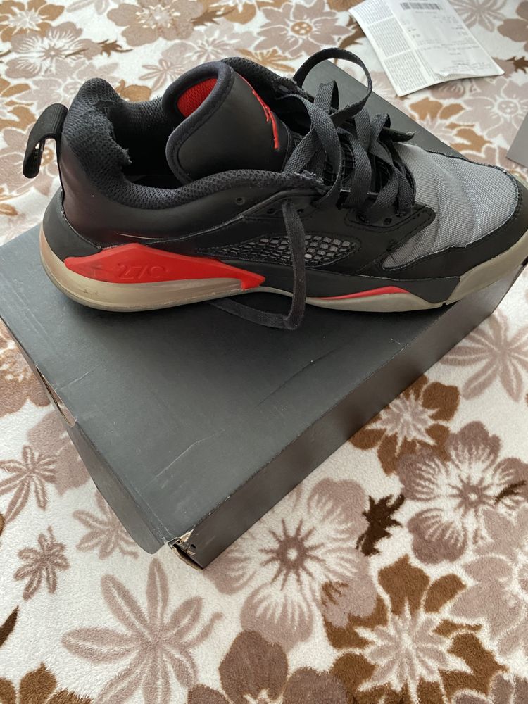 air jordan 270 low mars