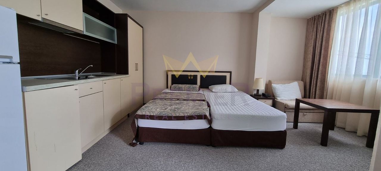 Продава се Едностаен апартамент в к.к. Златни пясъци - 46 кв.м за 979 €/кв.м - Снимка #2