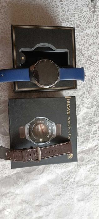 Продавам смарт часовник HUAWEI - 4 Pro Цена 350 лв.