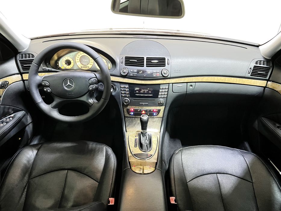 • Mercedes-Benz / E 280 CDI / 4 MATIC / Unic Proprietar •