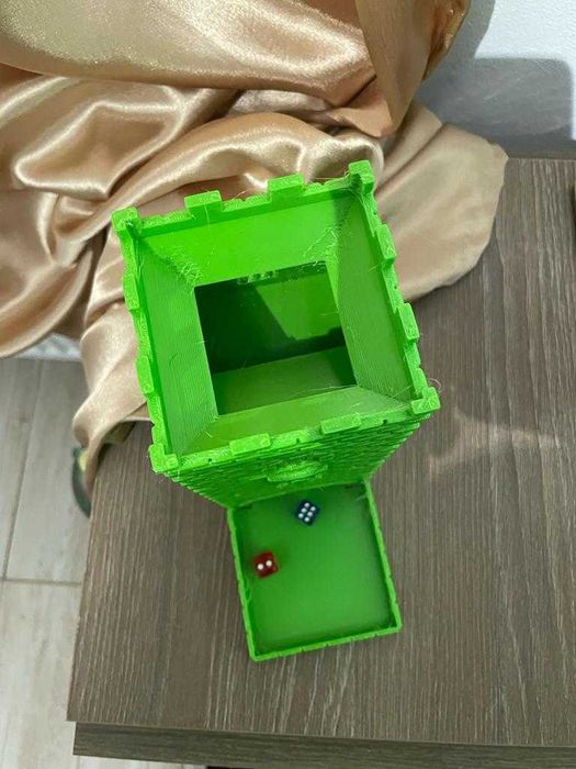 Vand tobogan modular zaruri table sau backgammon printat 3D