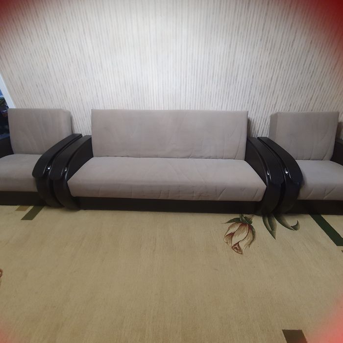 Диван и 2 кресла