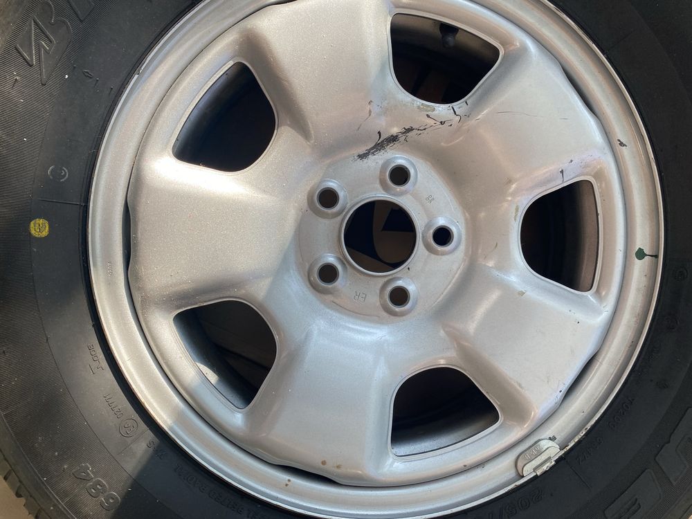 Резервна гума с джанта за Subaru 205/70/15