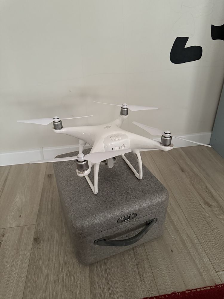 Phantom 4 advanced