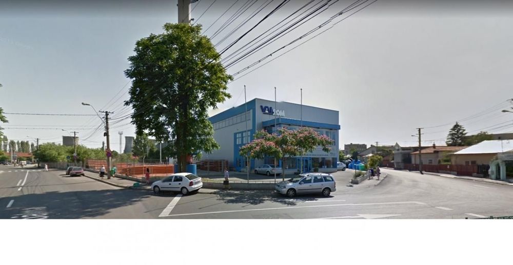 Vand showroom, birouri, depozit S=831 mp teren 2.455 mp