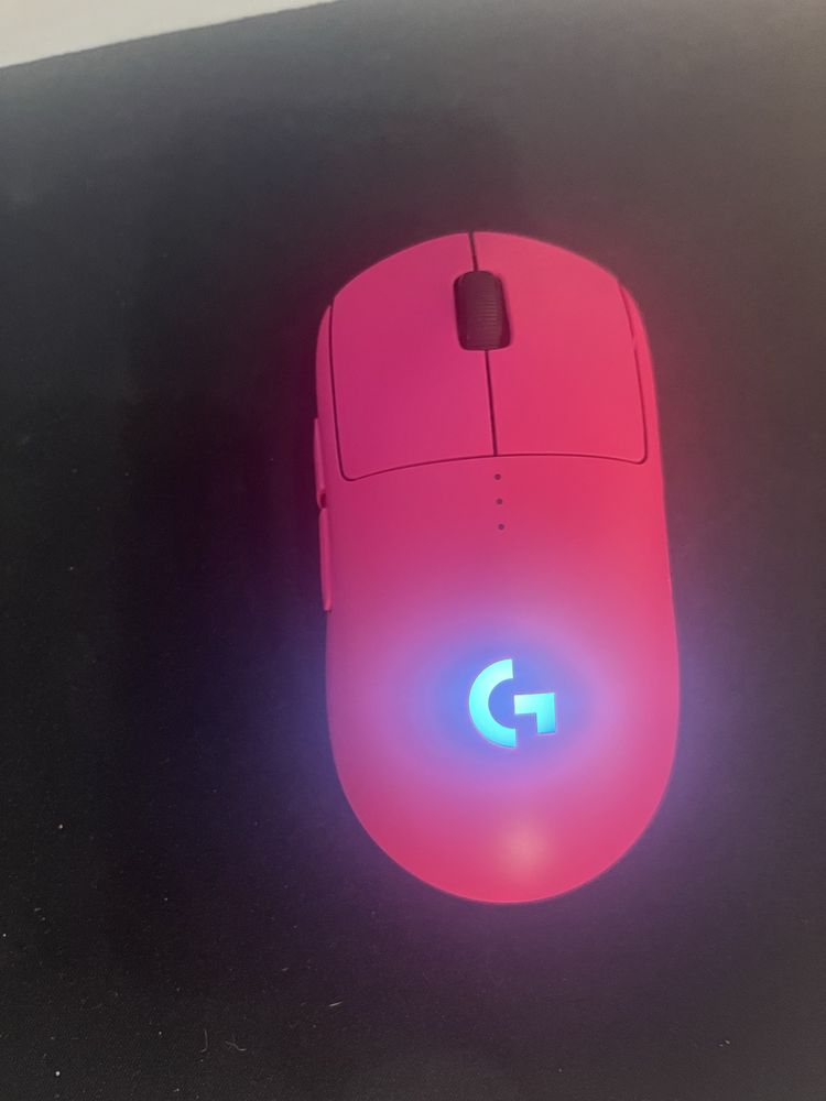 Продавам мишка logitech pro2 lightspeed