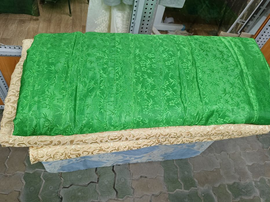 1 кісілік көрпе сатылады.