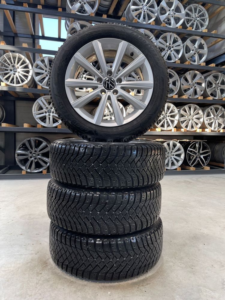 Jante VW 17 Passat B8 Arteon 215/55R17 iarna DOT4221