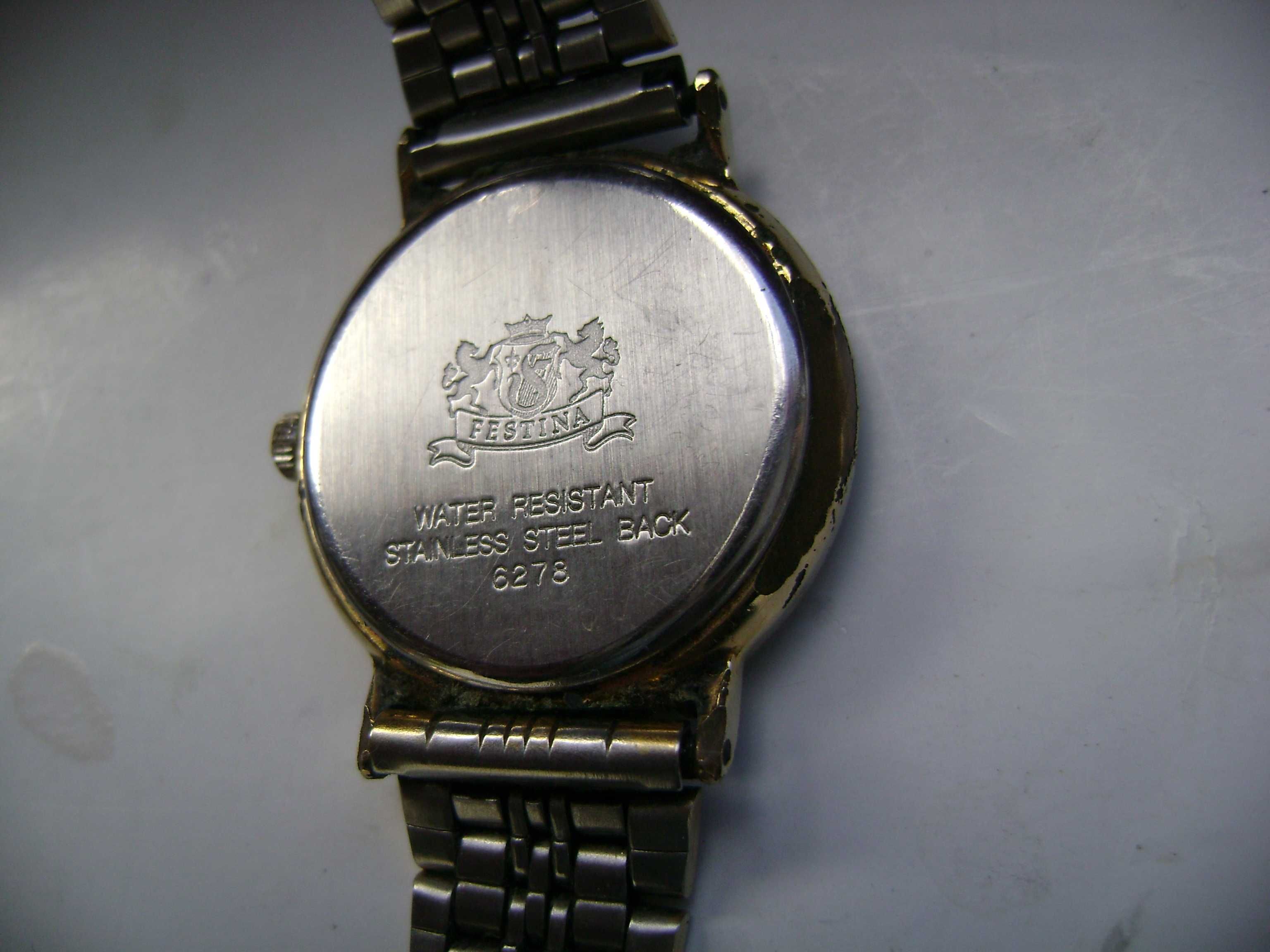Продавам 4  дамски кварцови и 1 мех.часовник Timex,Festina,Leumas,Yema