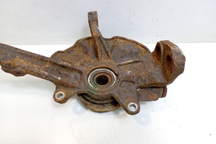 Fuzeta  dreapta fata Mazda 6 GG