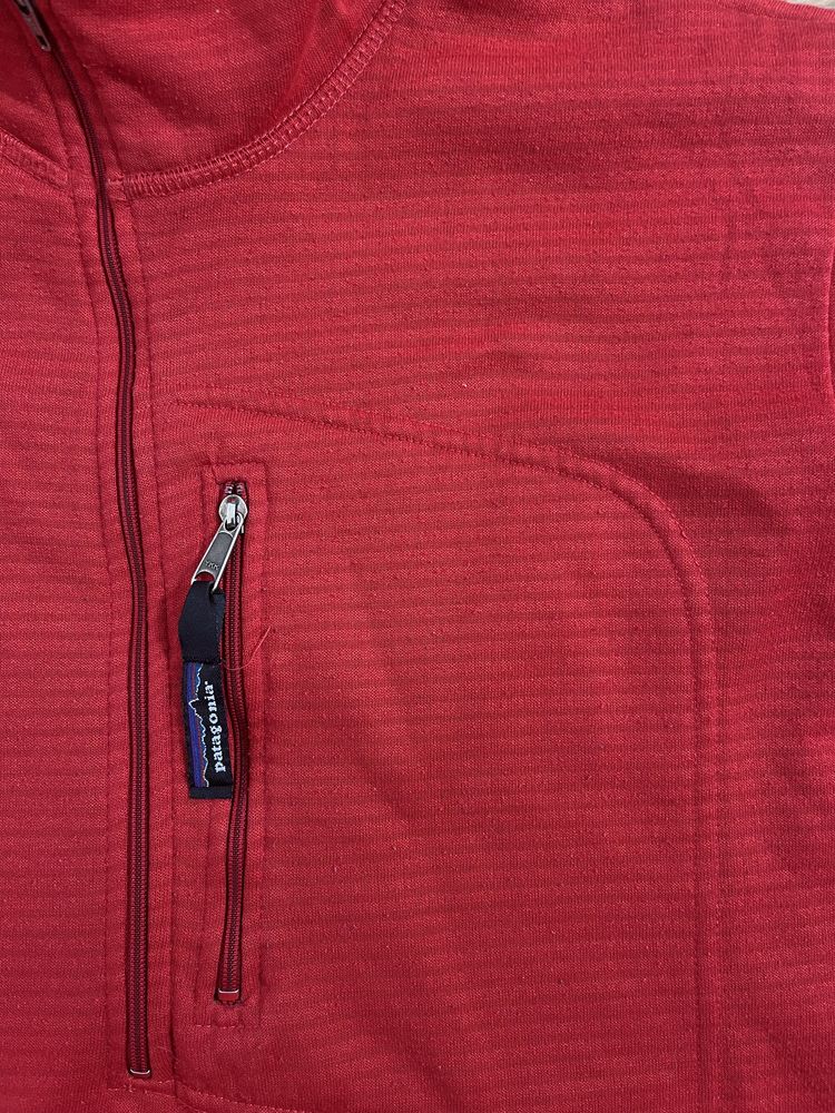 RVRC Revolution Race Criptonite Hoodie размер S-M