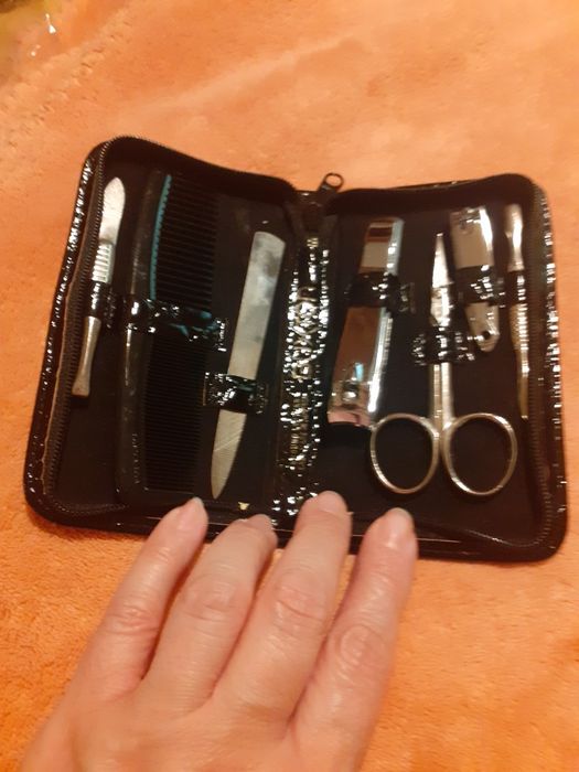 Trusă de îngrijire unghii pentru bărbați