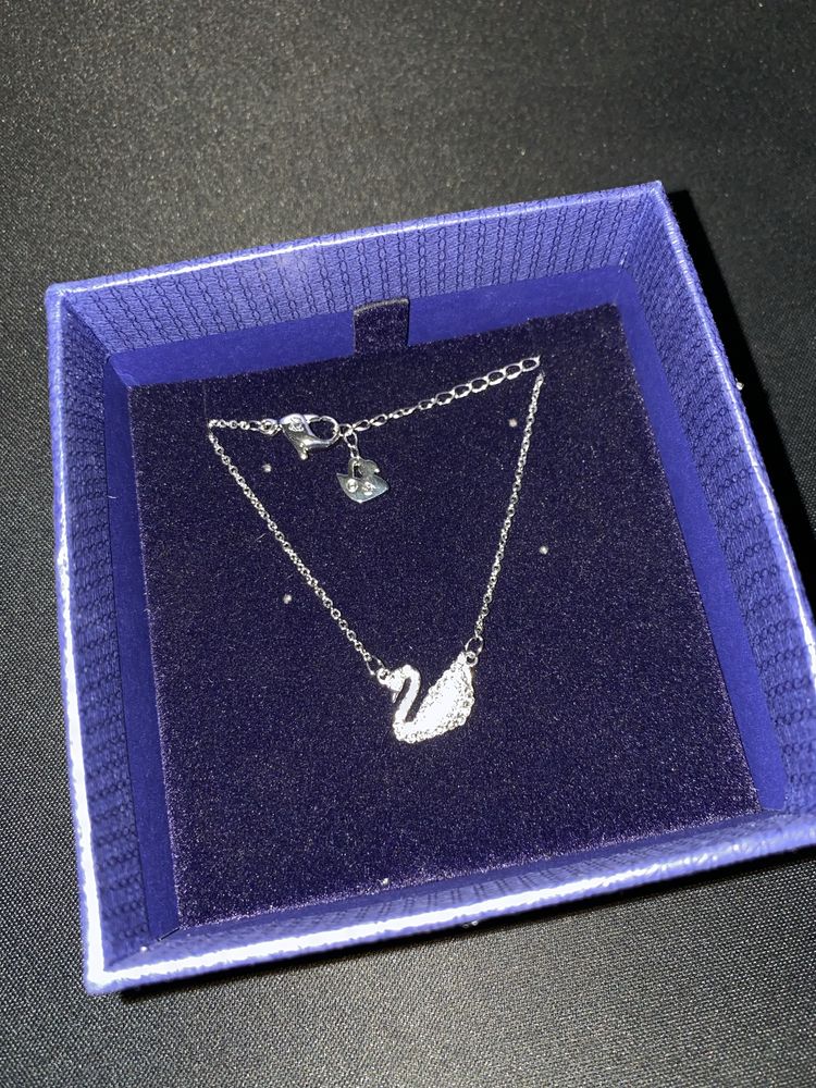 Lant  Swarovski.