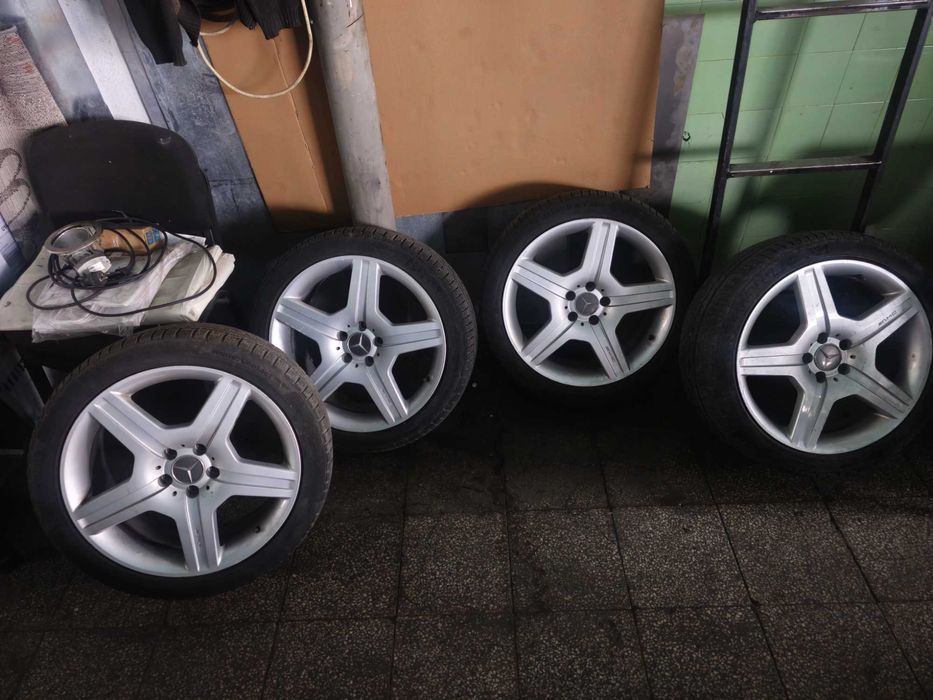 Джанти с гуми - Mercedes AMC 255 40 19