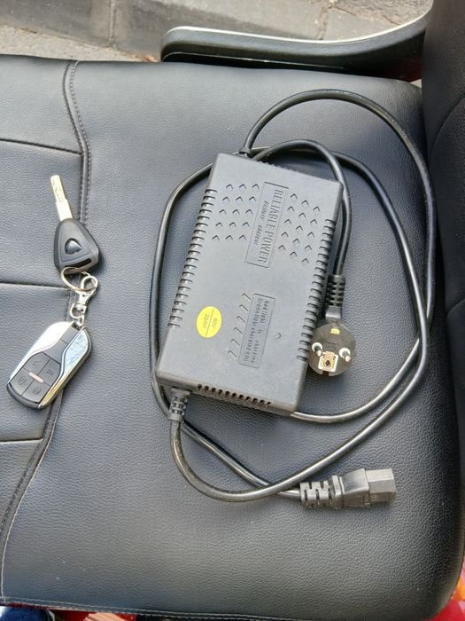 Scuter cărucior electric