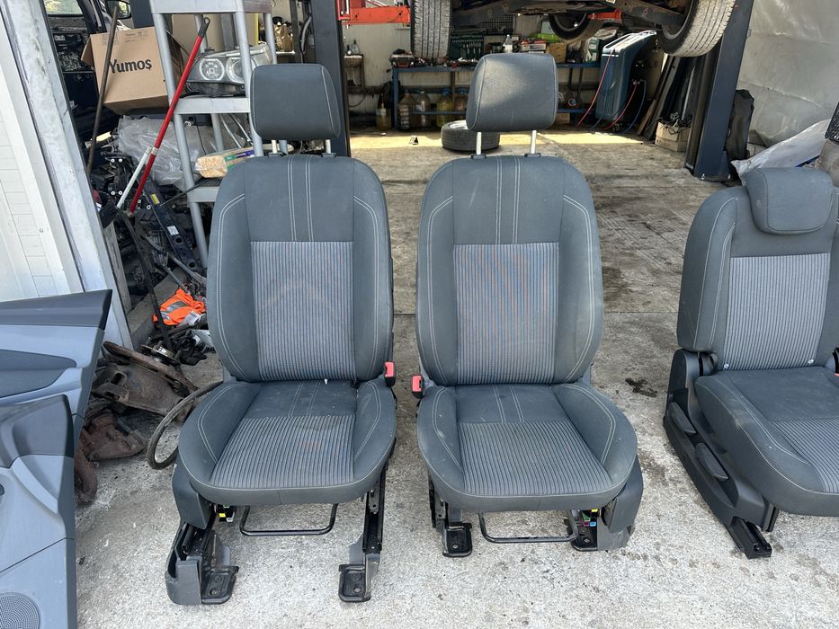 Салон за Ford Grand C Max след 2010г.!