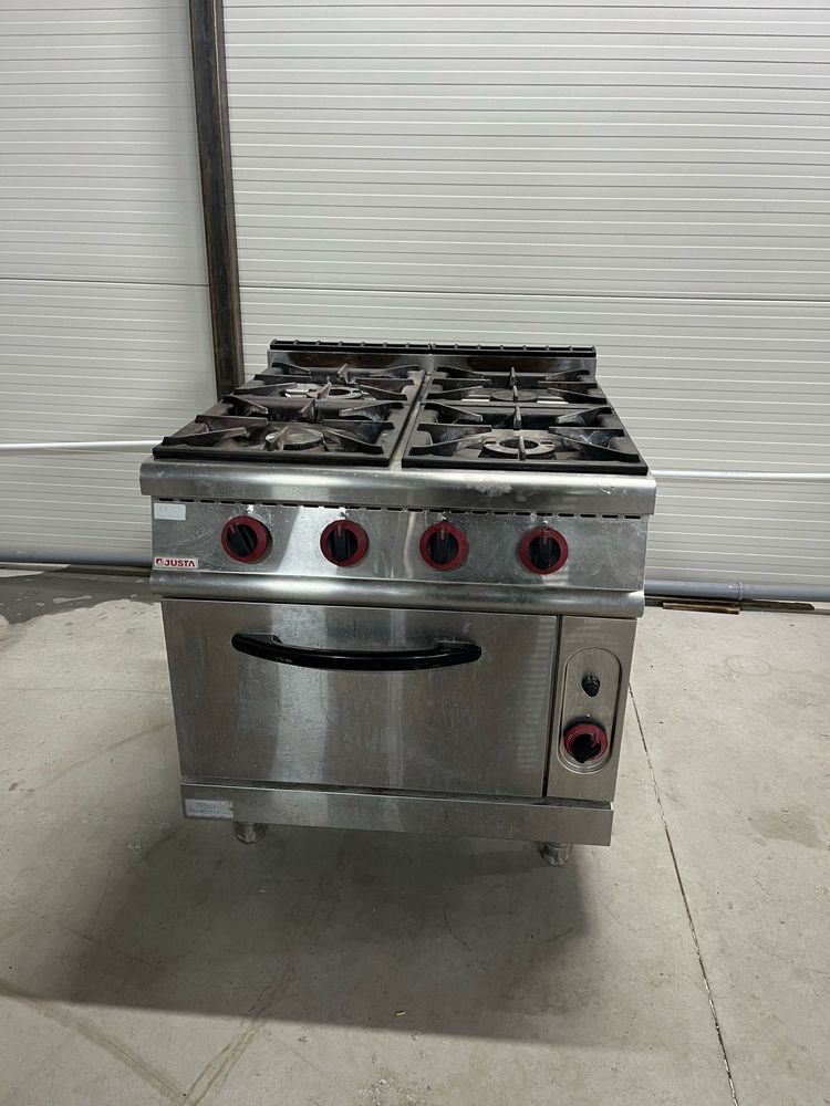 Aragaz profesional 4 ochiuri + cuptor linia 900
