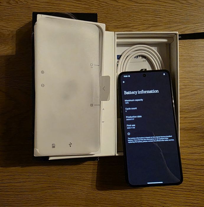 Vand/Schimb Nothing Phone 3a Pro 256/12