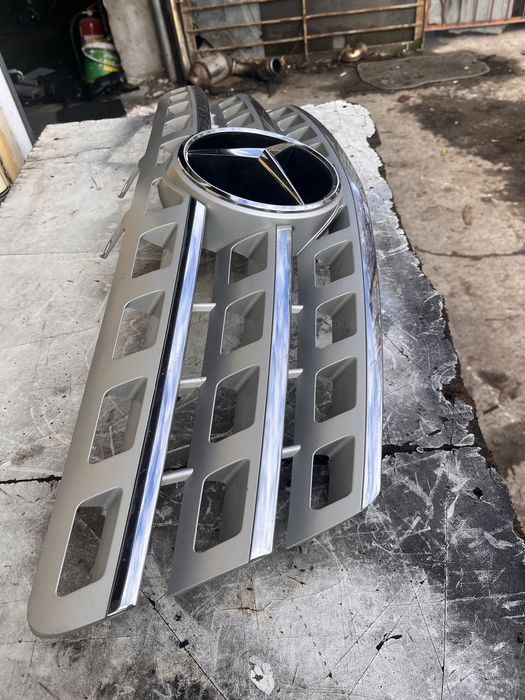 Оригинална решетка Мерцедес ML W164 фейслифт /  Facelift