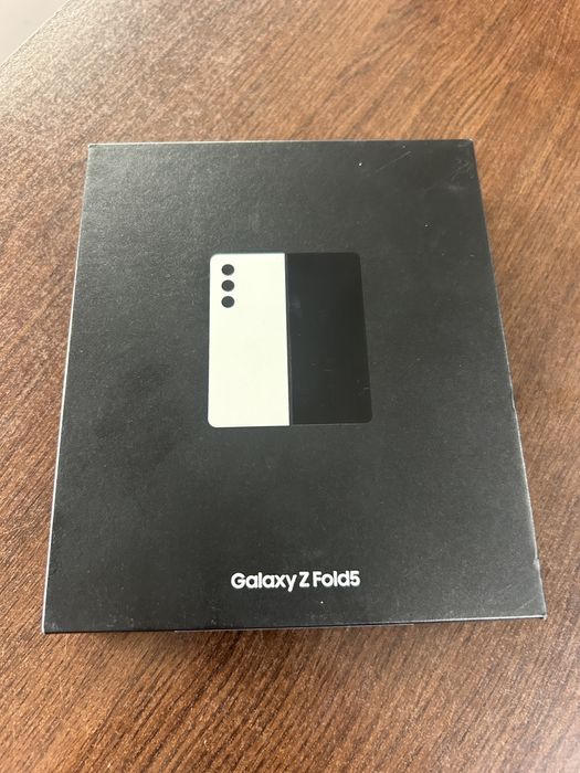 Samsung Z Fold 5 impecabil full box