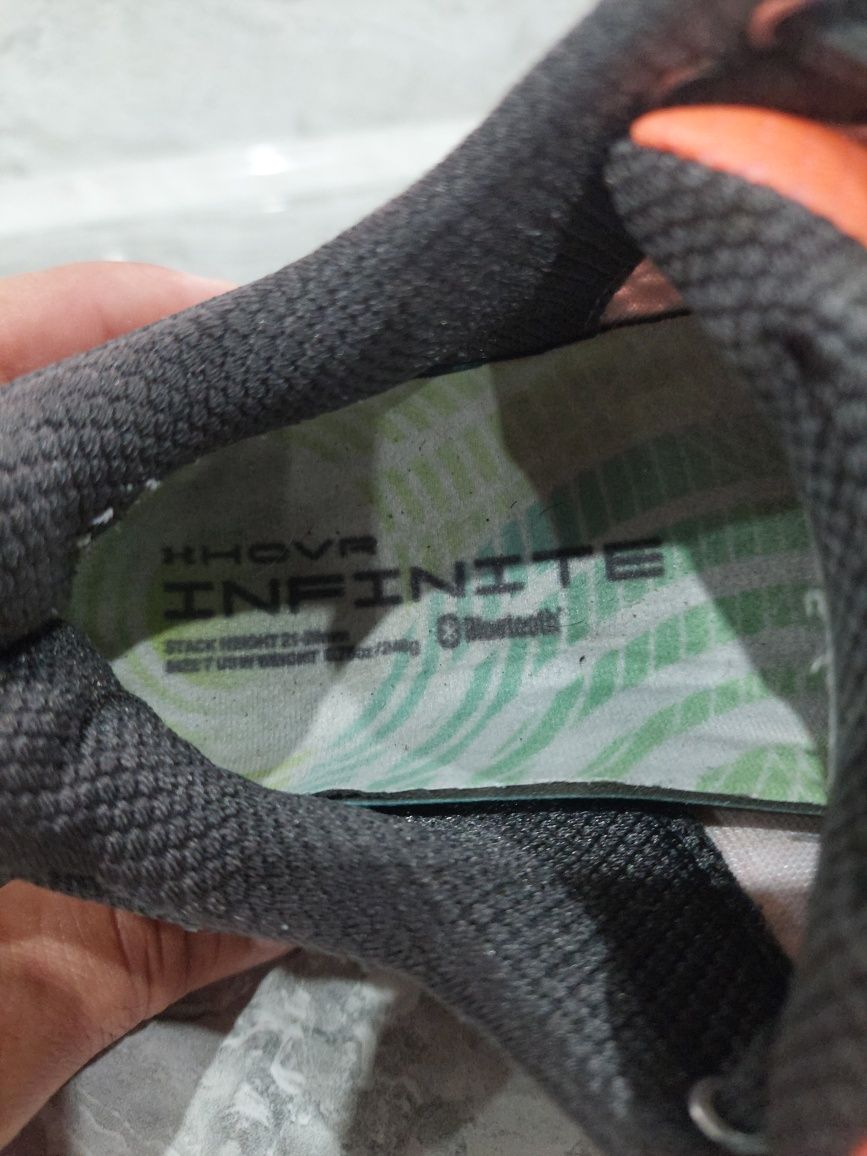 Under armour hovr infinite bluetooth