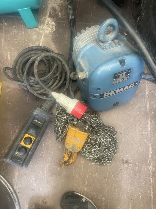 Електрически кран лебетка марка DEMAG 500kg