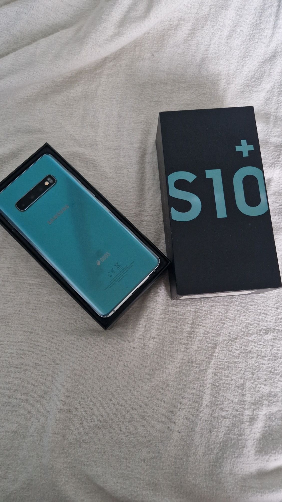 Samsung Galaxy S10+ счупен екран!