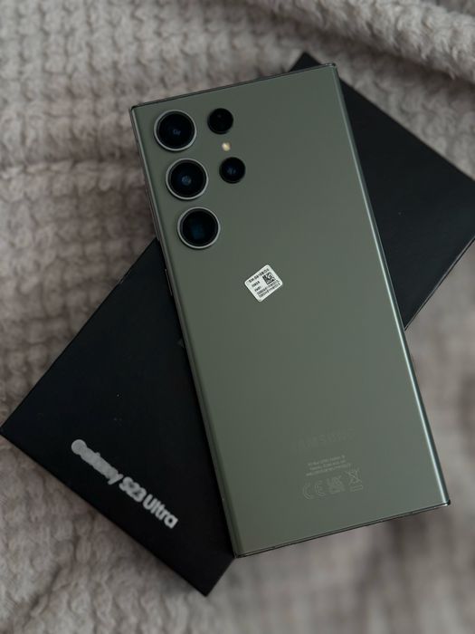 Vand Samsung S23 Ultra 256GB