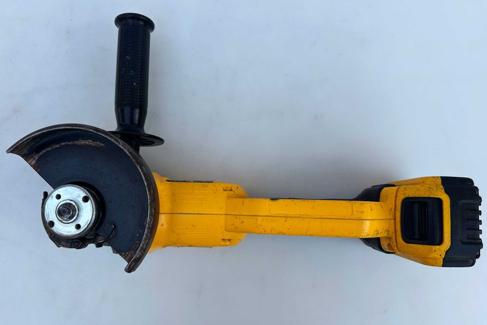 DeWALT DCG412 - Акумулаторен ъглошлайф 2x18V 4.0Ah