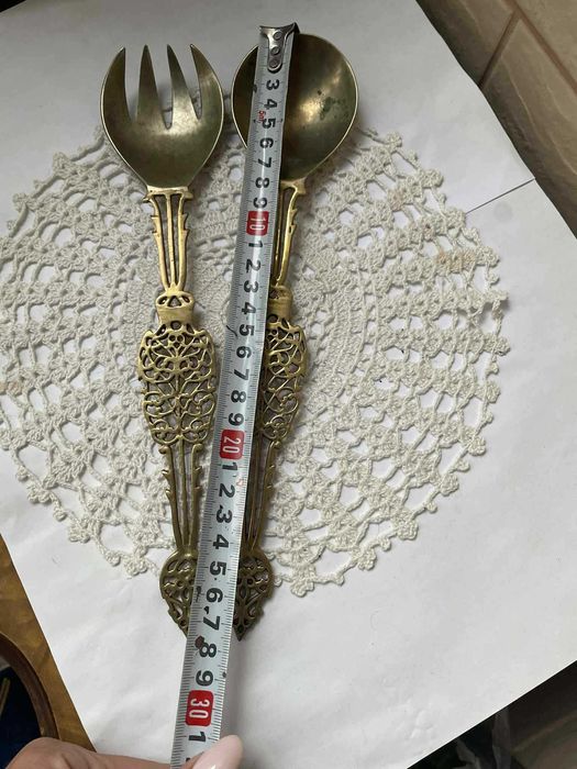 Красиви месингови прибори за сервиране от Англия