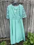 Vand rochie noua eleganta turcoaz cu dantela